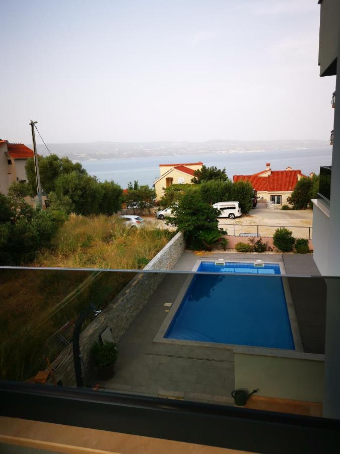 Apartments Marina Omiš Екстериор снимка