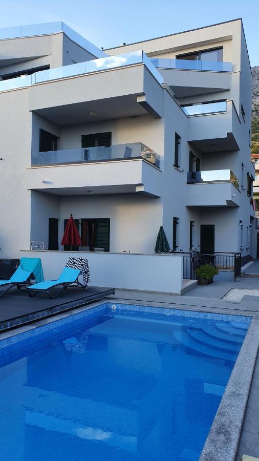Apartments Marina Omiš Екстериор снимка